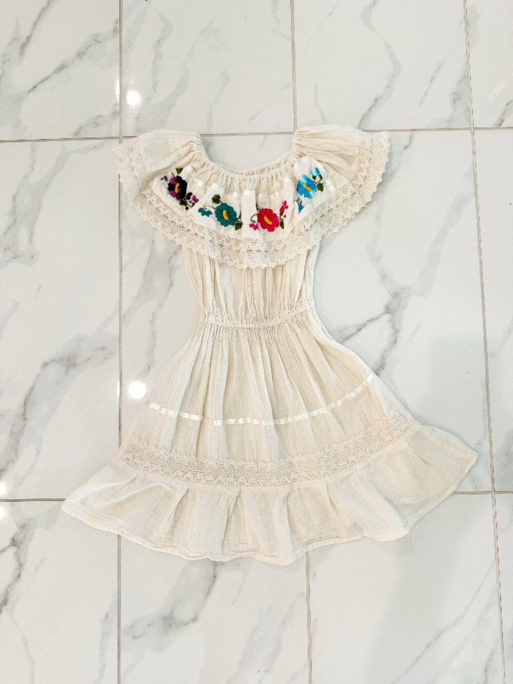 Hispanic Heritage Month Festive Gauze Ivory Embroidered Dress Girls 6 - Picture 2 of 8